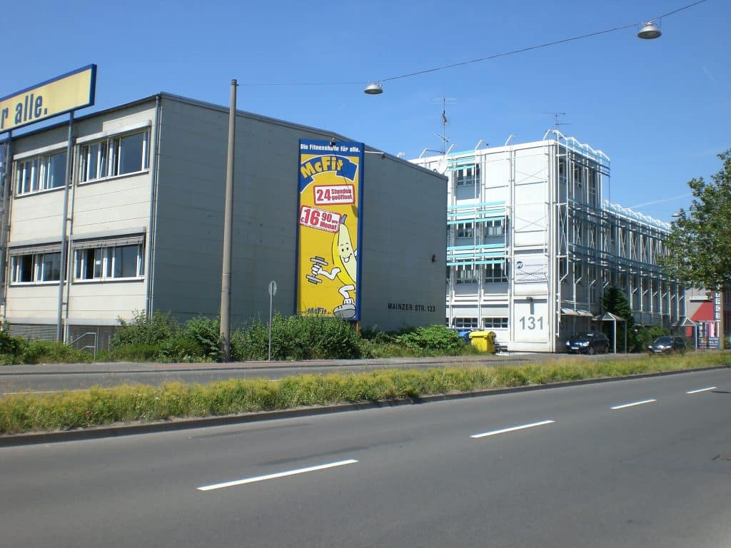 Unternehmen – Historie - Mainzer Str. 133 und Anbau